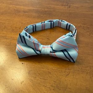 Bow Tie, light blue with pink and navy pinstripes